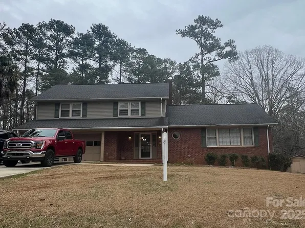 300 Carlisle Ave, Winnsboro, SC 29180