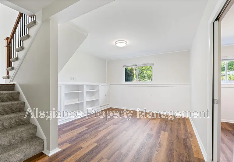 6610 Bowie Dr — Photo 25