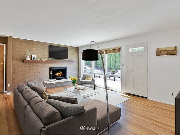 3rd image of 22102 66th Ave W