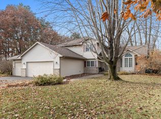 232 Pendryn Hill Bay, Woodbury, MN 55125