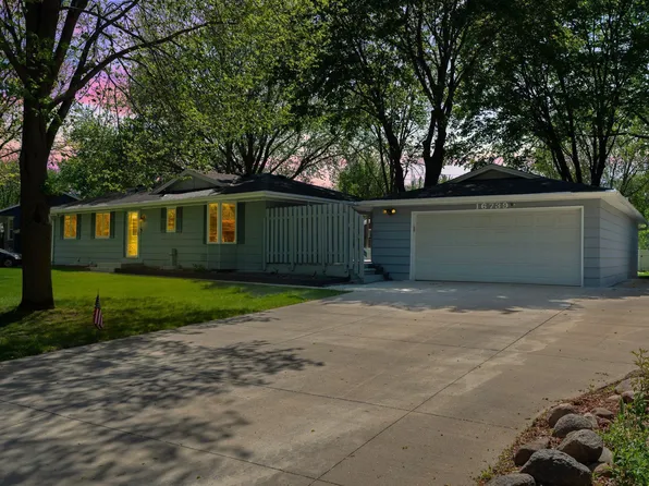 16739 Gannon Ave W, Rosemount, MN 55068