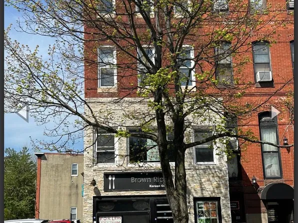 2404 N Charles St, Baltimore, MD 21218
