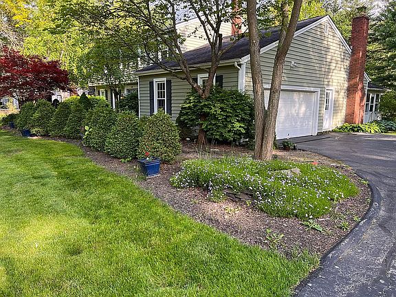 2nd image of 1480 Groton Dr