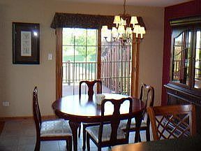 2nd image of 9215 Earls Ct Unit 9215