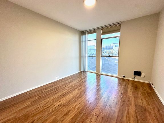 5th image of 3792 Harrison St APT 24