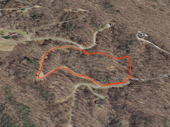 3rd image of 64 Grizzly Rdg