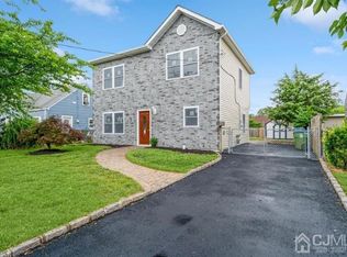 233 Loring Ave, Edison, NJ 08817