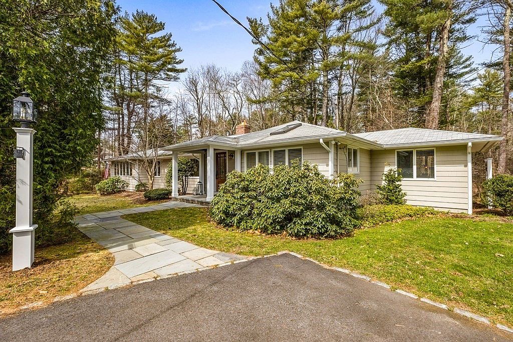 917 Main St, Norwell, MA 02061 Zillow