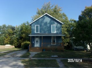 466 E Cherry St, Watseka, IL 60970
