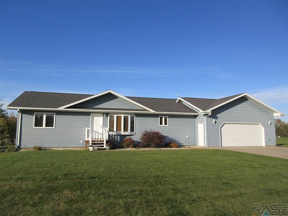 1st image of 108 Silver Creek Dr