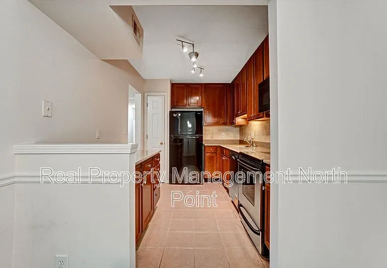 3513 Essex Ave — Photo 12