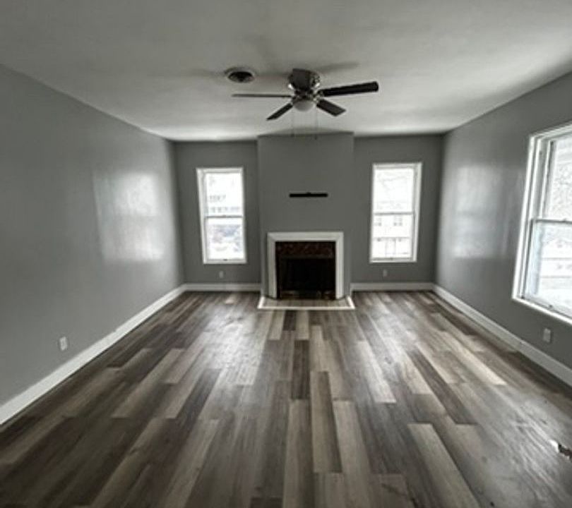 1st image of 3521-3523 W Highland Blvd