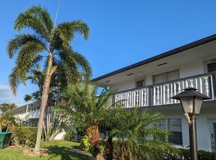 352 Chatham S #352-Q, West Palm Beach, FL 33417