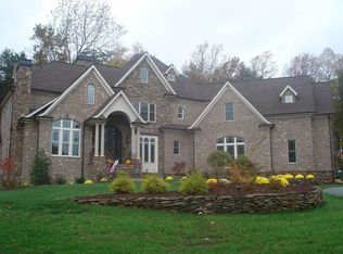 3052 Mine Creek Rd, Burlington, NC 27217