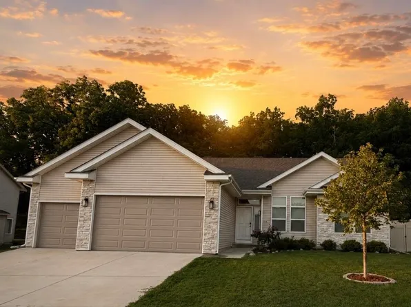 116 Valle Tell Dr, New Glarus, WI 53574
