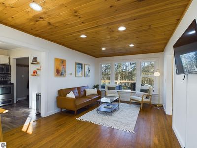 7697 Benzie Hwy, Benzonia, MI, 49616