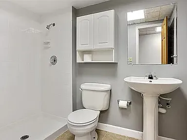 6441 W 125th St — Photo 24