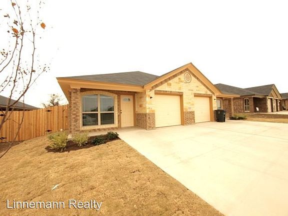 2nd image of 405A Sladecek Dr