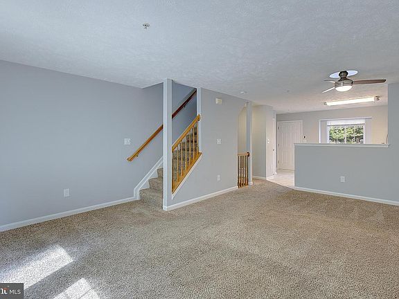 4th image of 45515 Knockeyon Ln