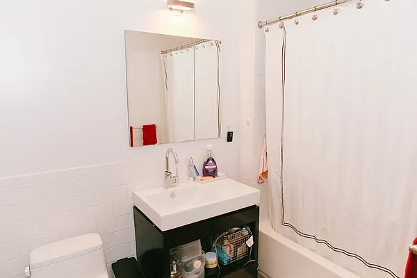 Rented by Capital Realty Investors, Inc | media 74