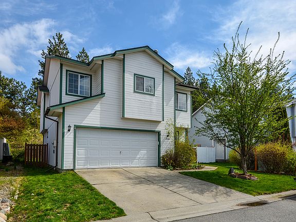 2nd image of 2206 N Columbine Ct