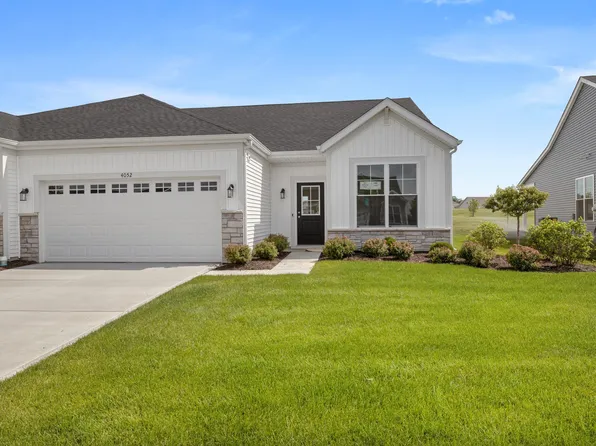 4052 Reflection Pl, Valparaiso, IN 46385