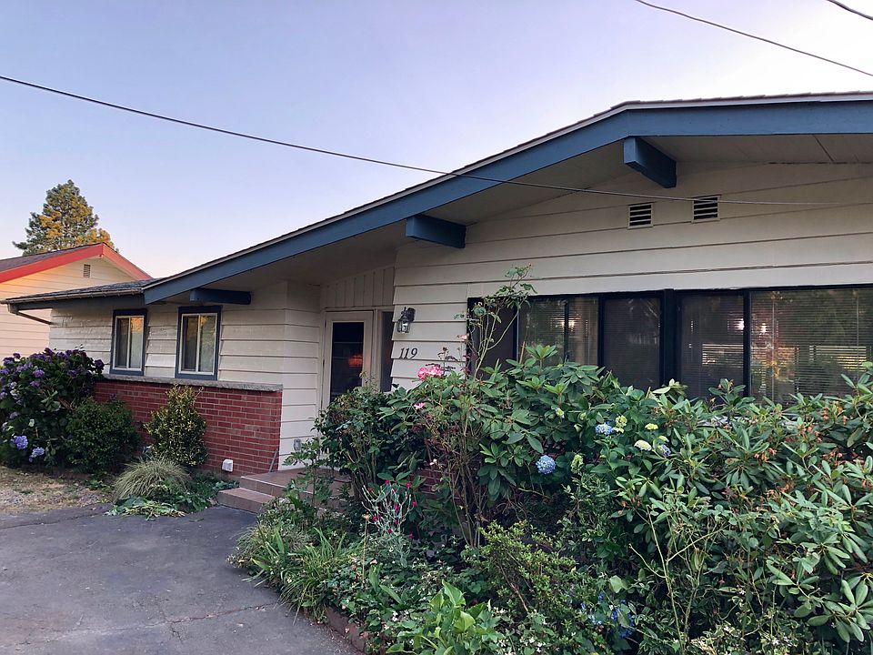 1st image of 119 156th Ave NE