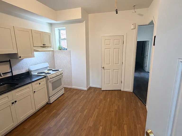 1332 N 53rd St #1 — Photo 2