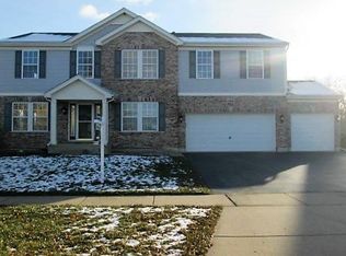 1906 Hemlock Dr, McHenry, IL 60050