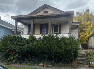 138 Griffiths St, Syracuse, NY 13208