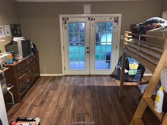 4th image of 3021 Pierre Pl