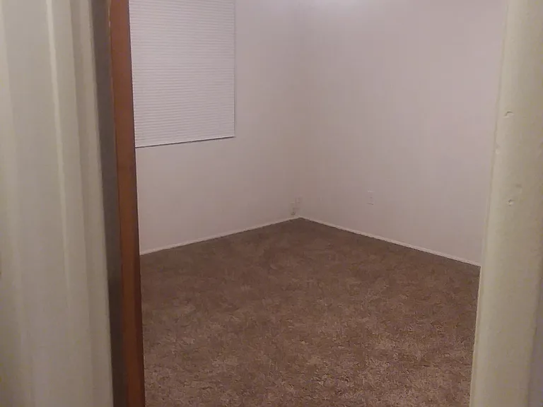 7424 Magnolia Ave #C — Photo 7