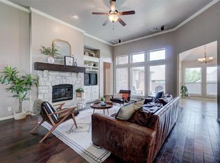 15520 Maple Ridge Ln, Edmond, OK 73013