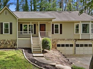 197 Presidential Dr, Dallas, GA 30157