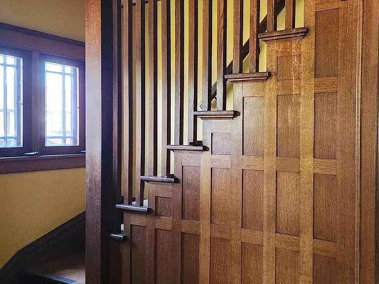 210 N 13th Pl — Photo 4