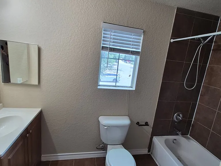 6304 Attucks Ln — Photo 23
