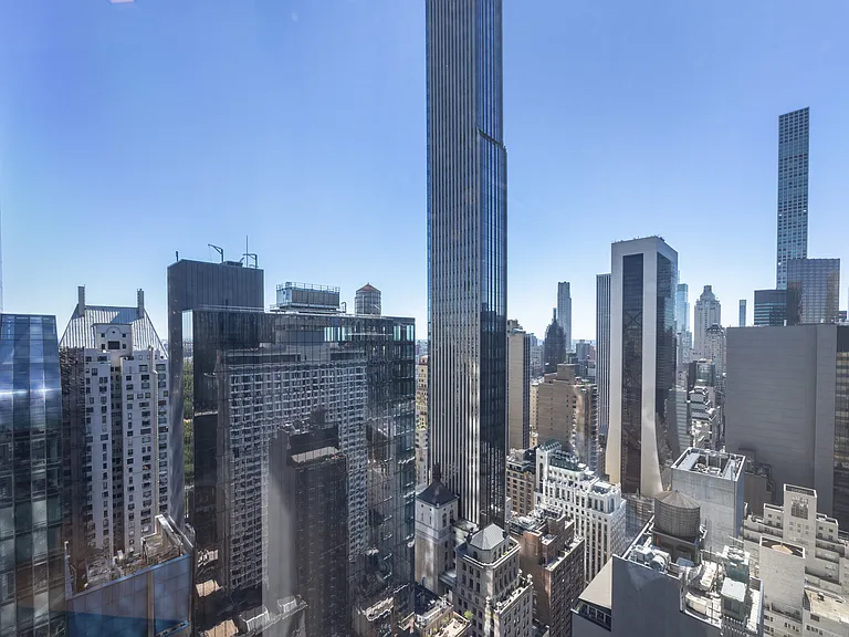 146 W 57th St #49C — Photo 7