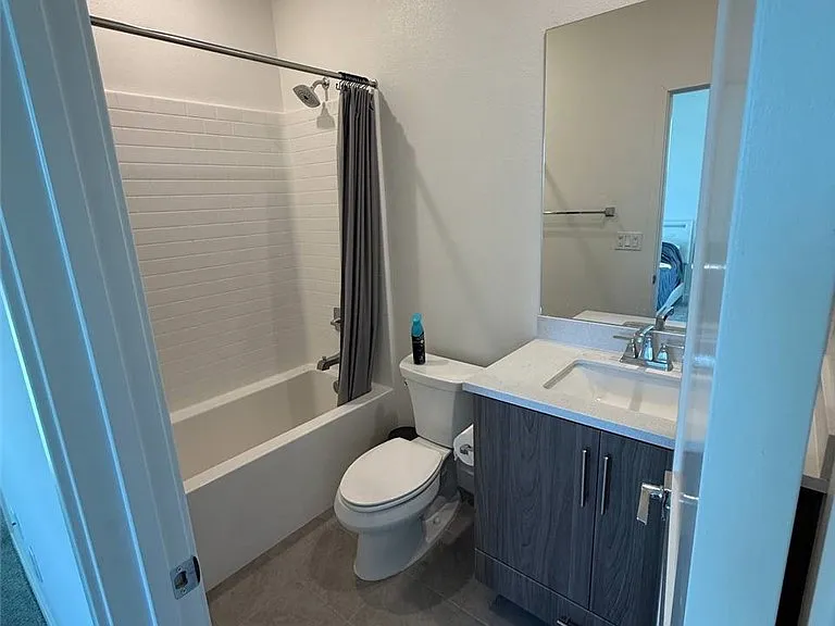 2317 W Broadway #35 — Photo 1