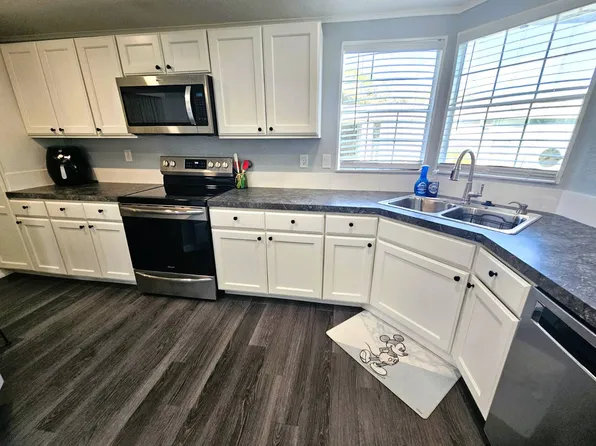 9557 Cypress Tree Ln #276, Lakeland, FL 33810