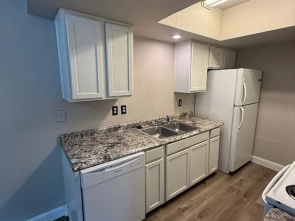 5th image of 232 Fritts Way #232
