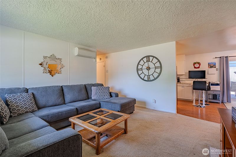5th image of 8605 NW 9th Avenue