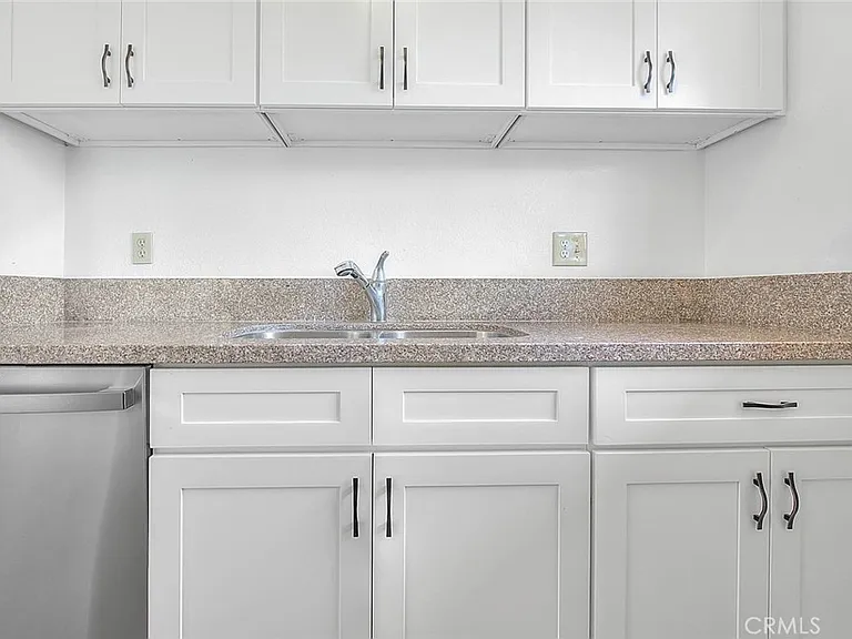 1104 S Mantle Ln #28D — Photo 23
