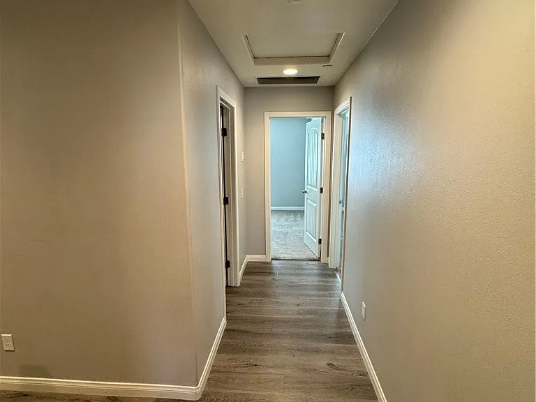 501 Villa Way — Photo 17