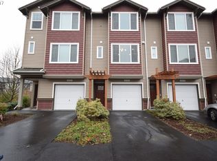10721 NE Gateway Pl, Hillsboro, OR 97006