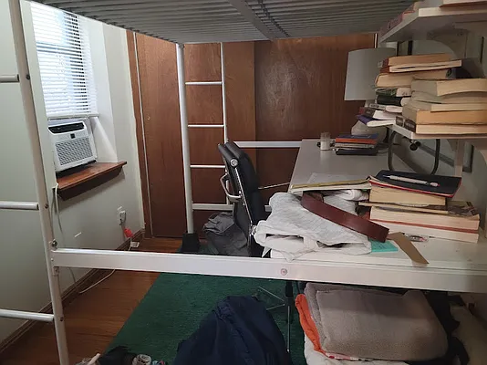 Rented by Chartwell Manhattan Realty | media 13