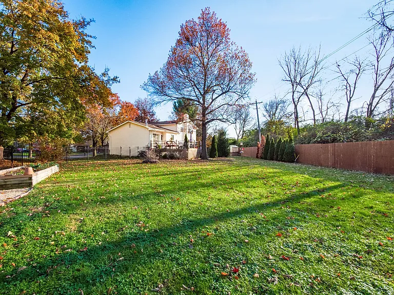 1655 Keats Ct — Photo 38
