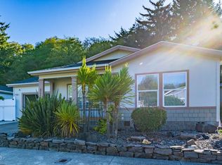 4340 SE Heron Loop, Lincoln City, OR 97367