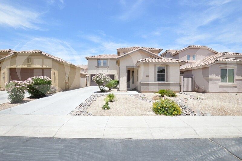 1st image of 1742 W Homestead Dr