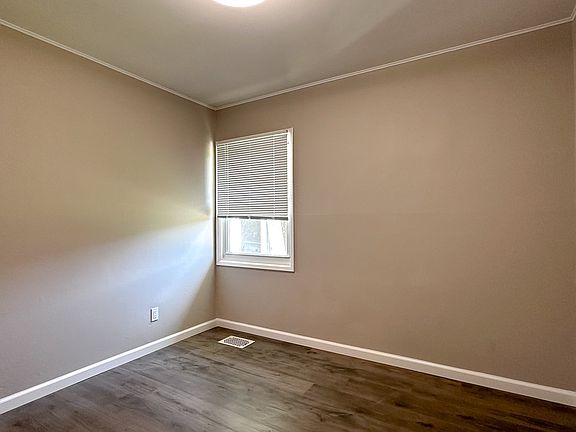 5th image of 59 Smith St