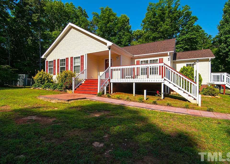 1st image of 101 Dianes Ln